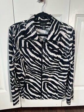 Black & White Zebra-Print Zip Jacket by NABI